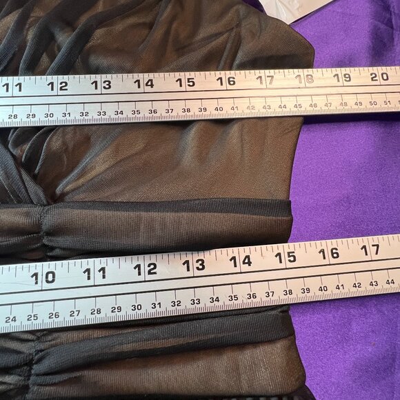 NEW📌Combine Classic Black & Rich Gold Accents = Dress for a Variety of Occasion - Picture 11 of 15